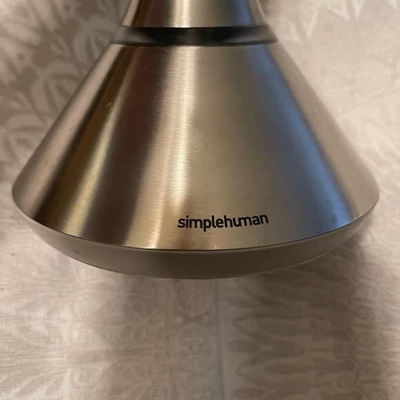 Simplehuman Sensor Mirror 5X Magnification with charging cord. - Picture 2 of 7